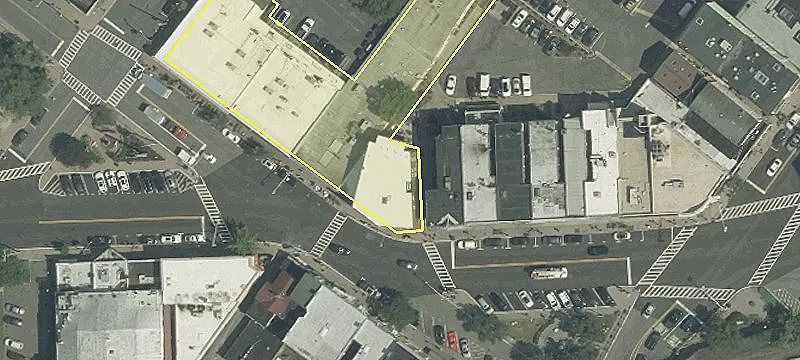 34 Nn W Ave