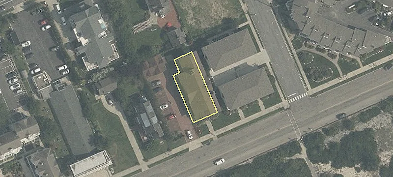 1123 Bch Ave