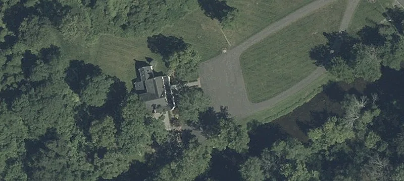 97 Grayrock Rd