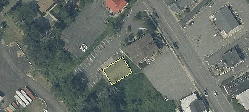 143 Lakeside Blvd