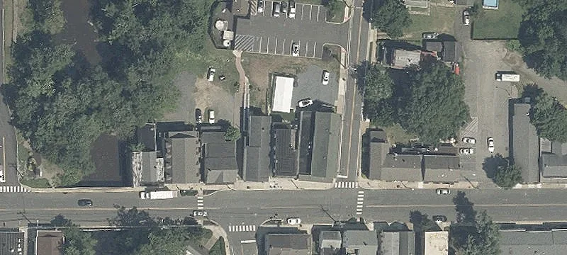 29 Main St