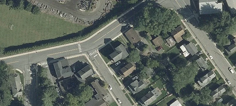 3 Main St