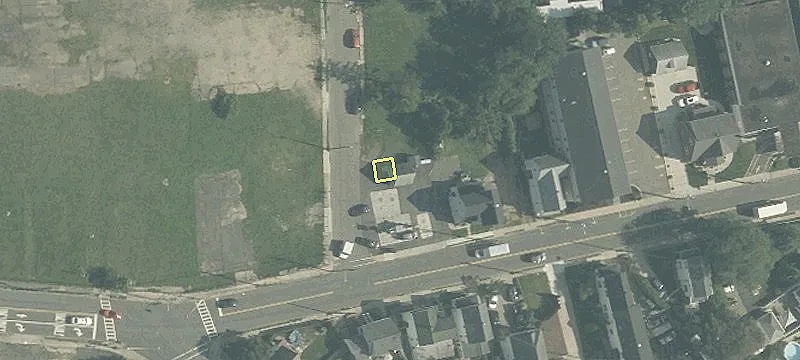57 Reid St