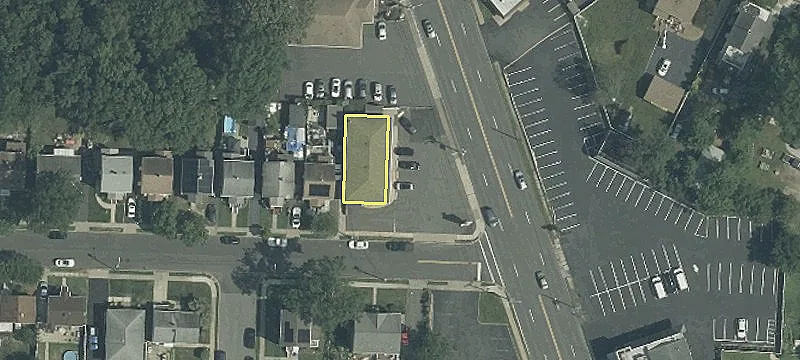 705 Amboy Ave