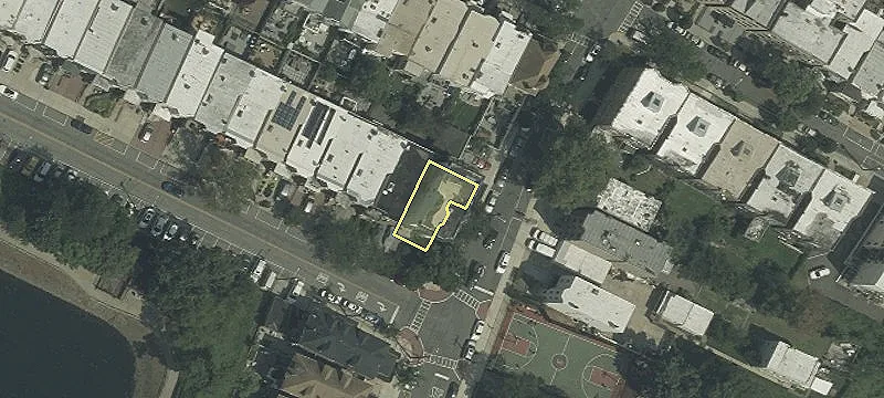 100-102 Highpoint Ave, Unit 102