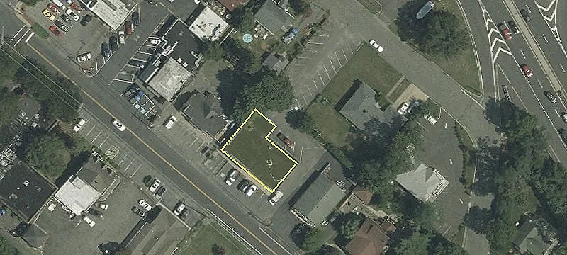 412 Higgins Ave