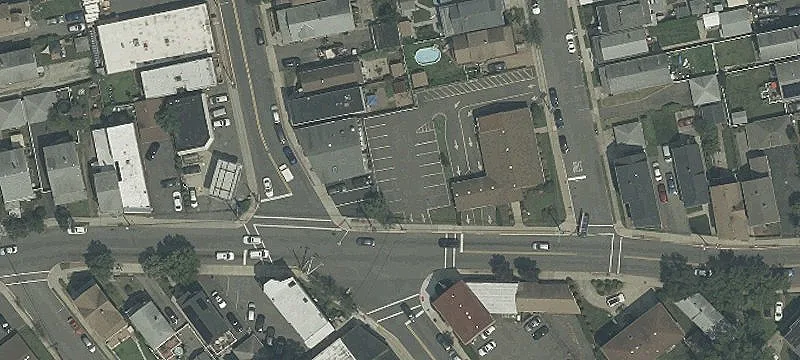 89 Main Ave