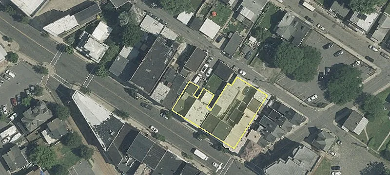 151 Main St