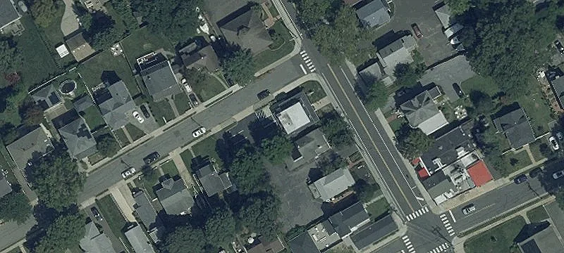 101 Riv Rd