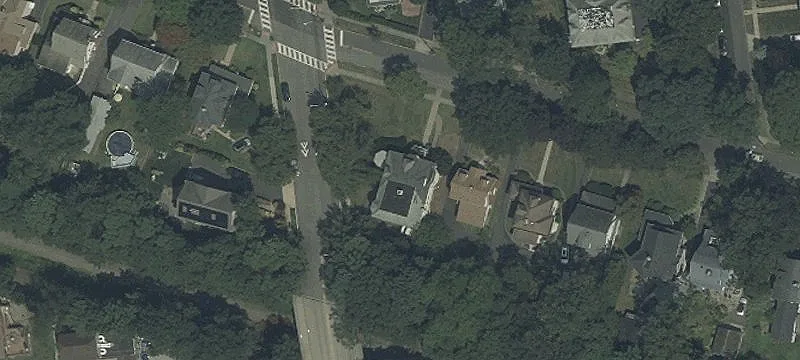 60 Hazelwood Rd