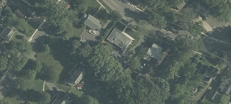 225 Martine Ave