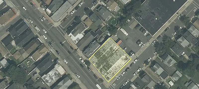 218 Haledon Ave