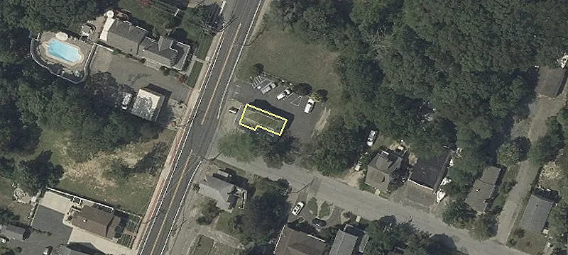 1 Cedar St
