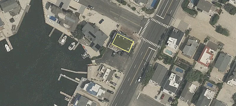 6332 Long Bch Blvd