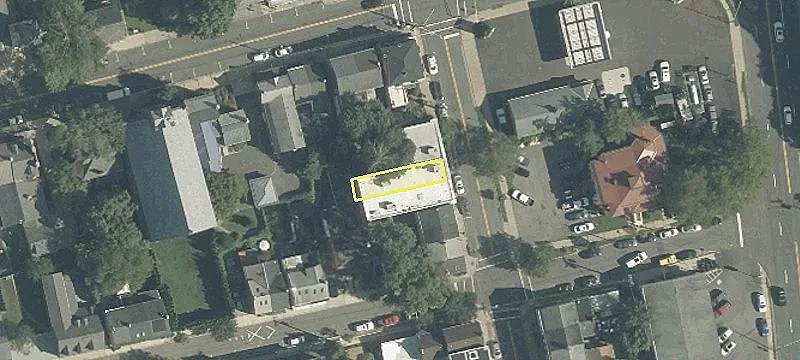 9 Main St