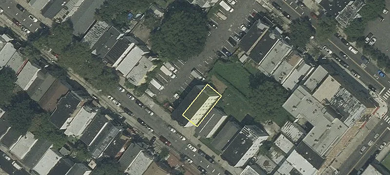 106 Grant Ave