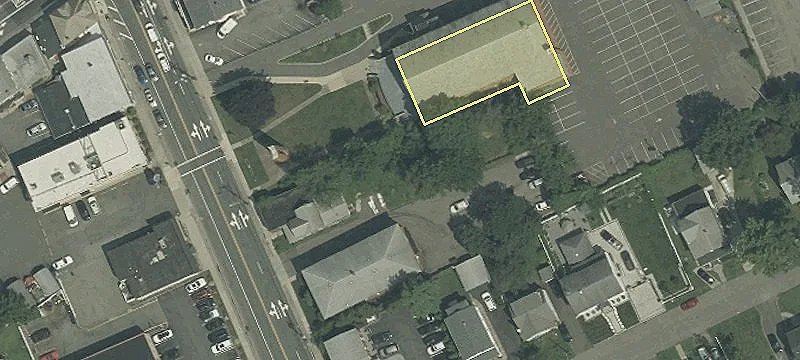 82 Newark Pompton Tpke