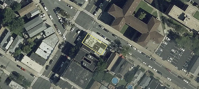 1004 Broadway