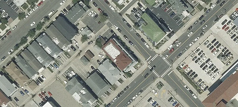 1100 Ocean Ave