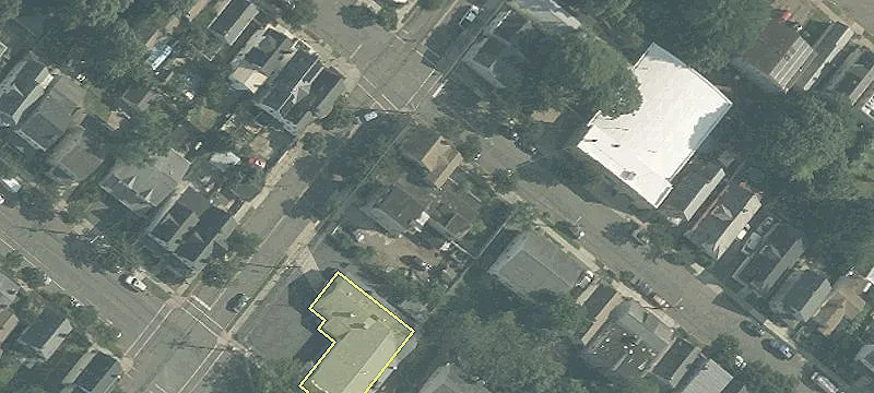 34 Lee Ave