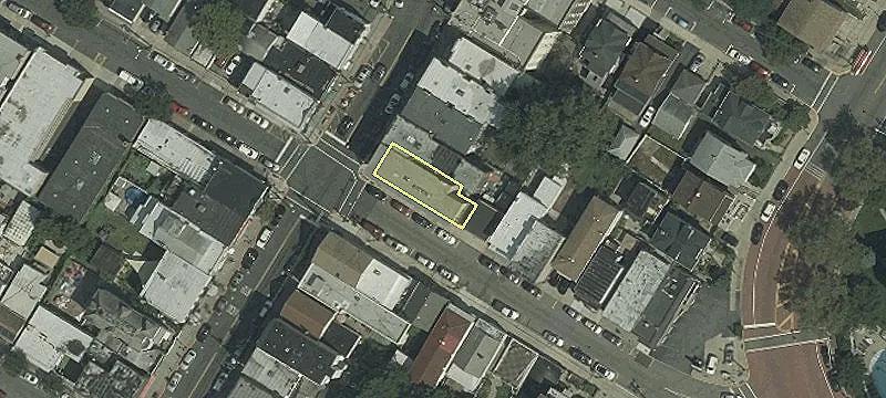7100 Park Ave