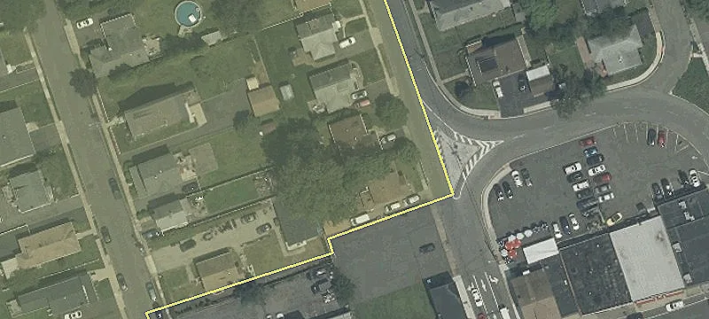24 Broadway13-19