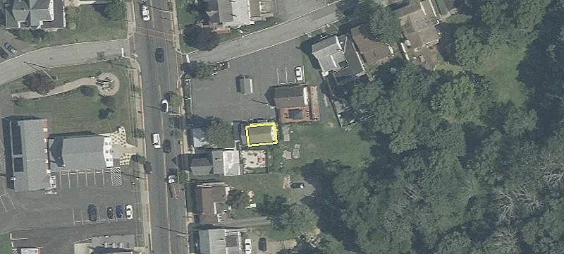 19 Main St