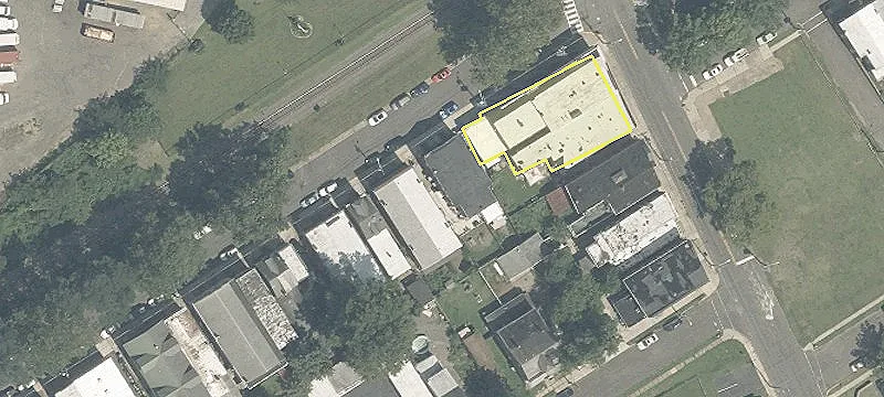 30 Alden Ave