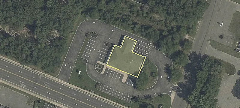 900 Lacey Rd