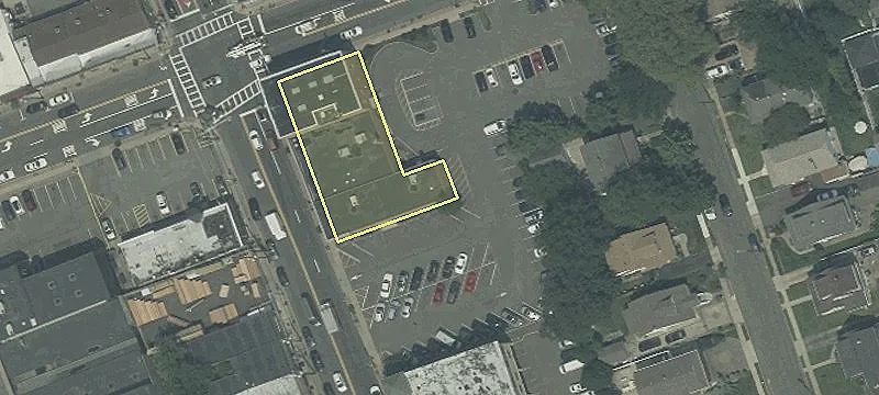 13-53 Riv Rd