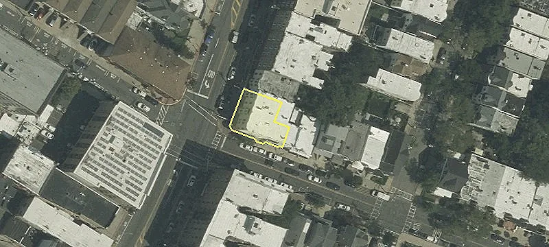 3700-3704 Park Ave, Unit 3704