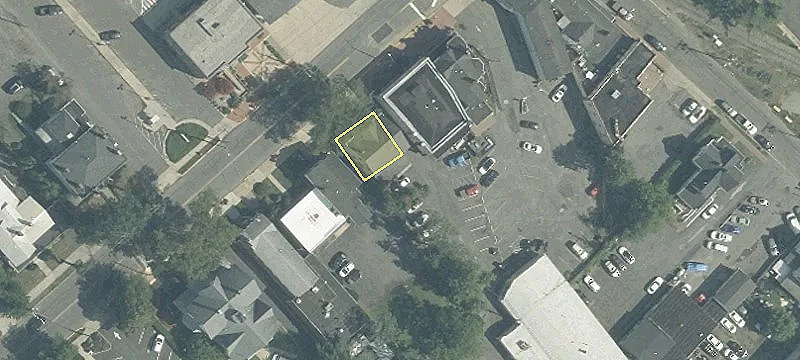 56 Main St