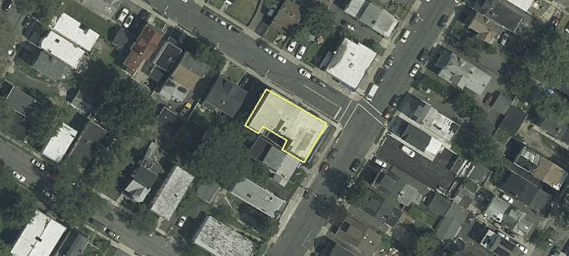 1 Fuller Pl