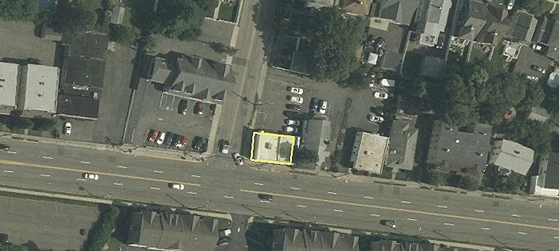 47 Bloomfield Ave