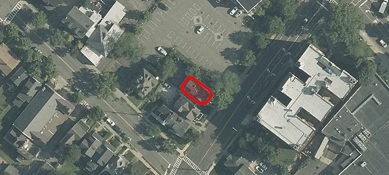 13 James St