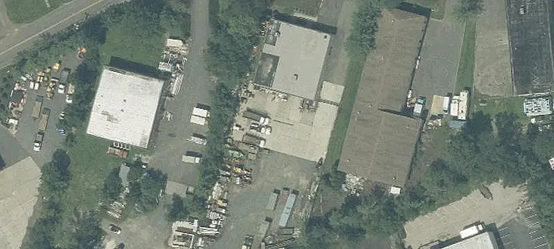 90 Old Camplain Rd