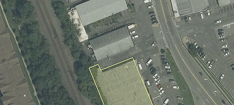 321 Midland Ave