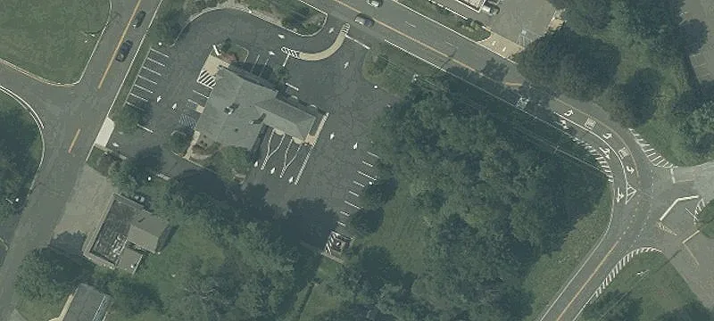 40 Broad St