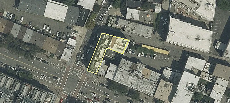 39 Maxwell St