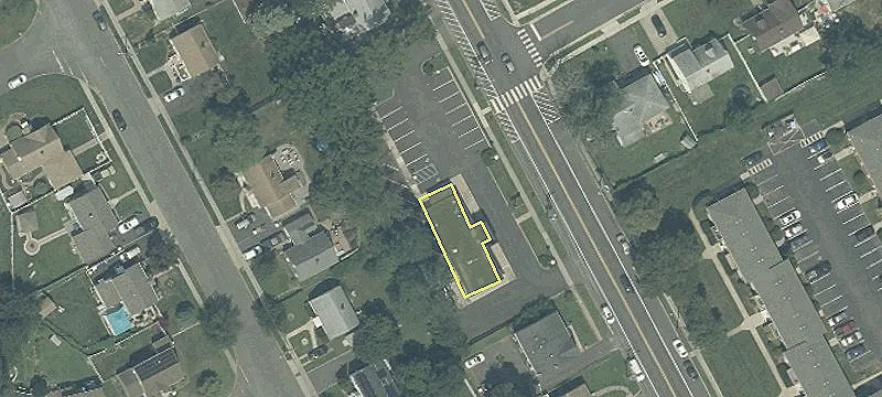 194 Main St