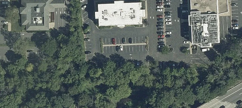 54 Main St