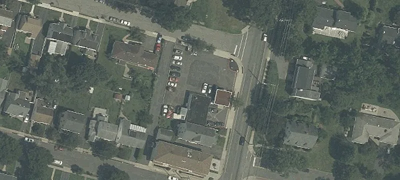 366 Lincoln Ave