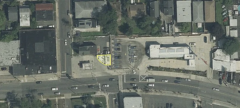 593-595 Chancellor Ave, Unit 595