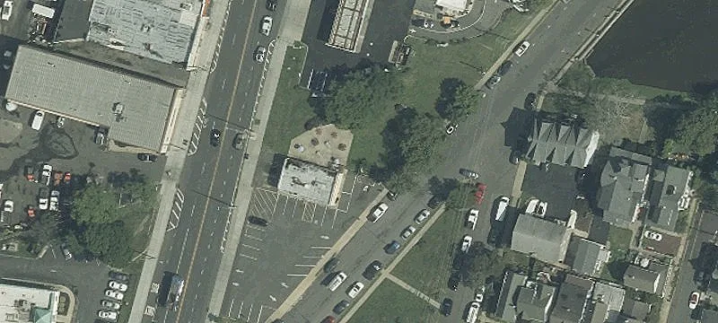 18 Main St