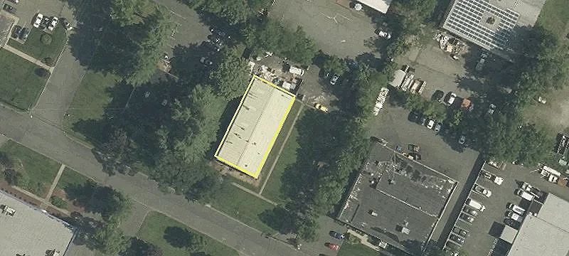 112 Naylon Ave