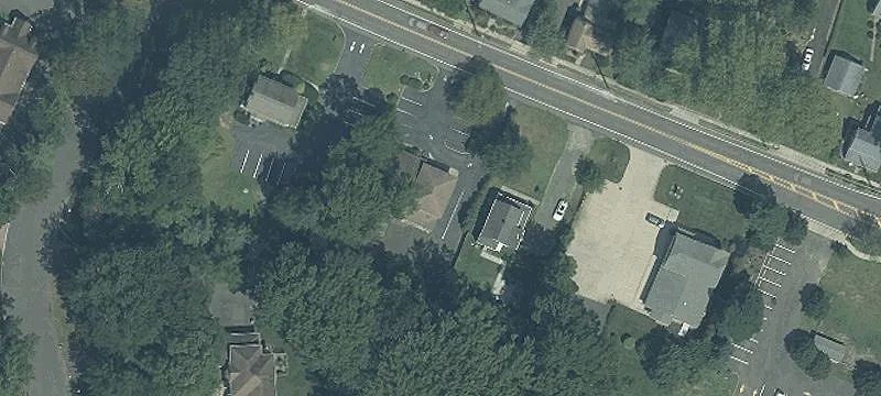 14 Cherry Tree Farm Rd