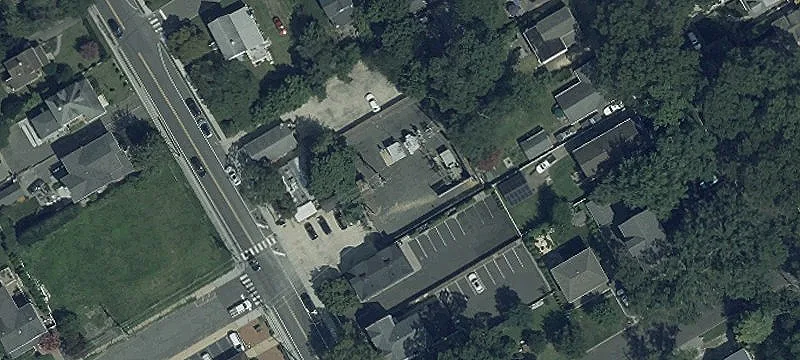 116 Riv Rd