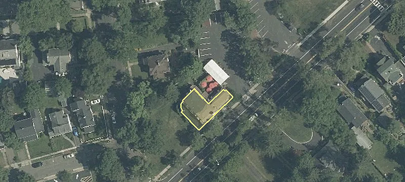 424 Middlesex Ave