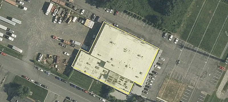 355 Eisenhower Pkwy