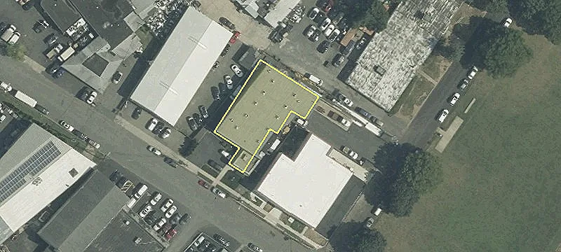 170 Regina Ave